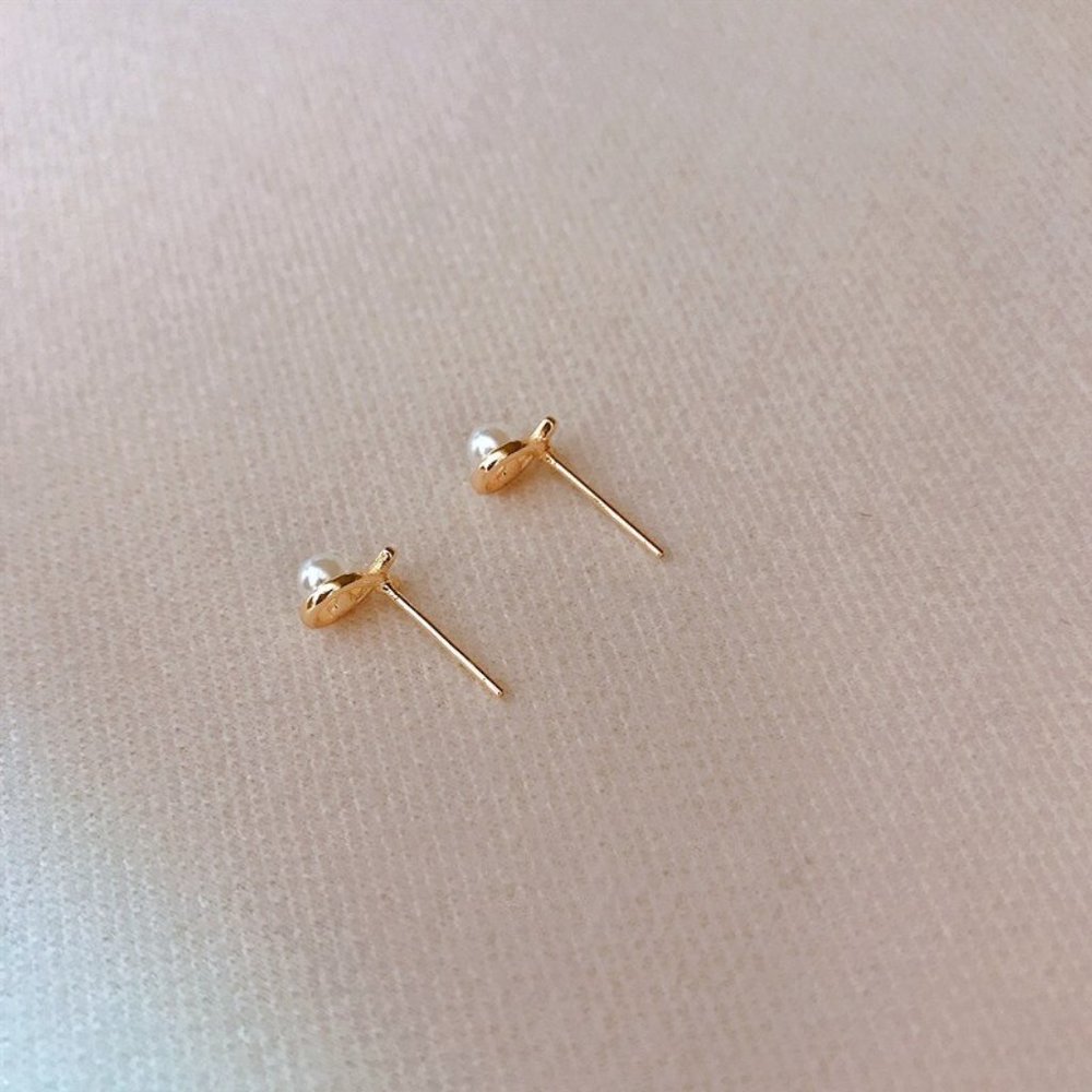 NEW Silver Gold Cross Stud Earrings Fashion Temperament Pearl Earrings - Picture 2 of 4